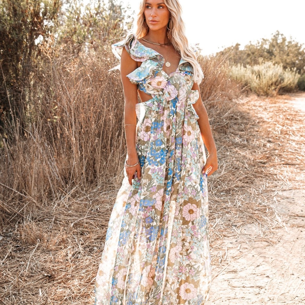ISO of VICI Zabelle Floral Ruffle Cutout Maxi Dress